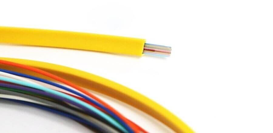 Qu'est-ce qu'un câble à fibre optique ruban ? Avantages & Applications ?